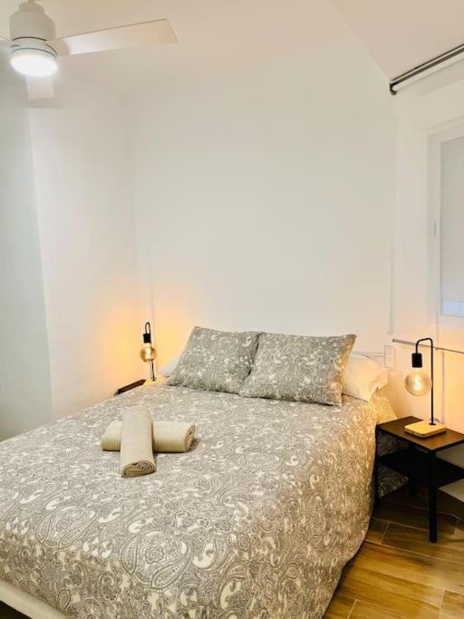 New Spacious And Cozy Apartment - Малага Екстер'єр фото