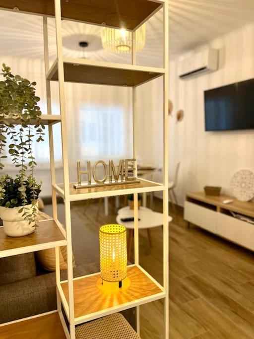 New Spacious And Cozy Apartment - Малага Екстер'єр фото